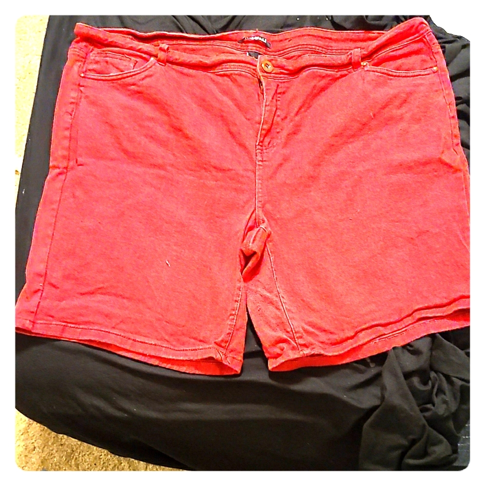 Roz & Ali Red Demin Shorts